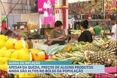 Apesar da queda da inflação, preços de alguns produtos ainda estão pesando no bolso